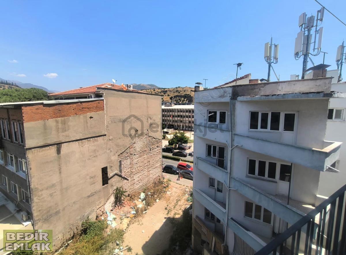 Adliye Karşısı 3+1 Satılık Yada Kiralık Daire - 31