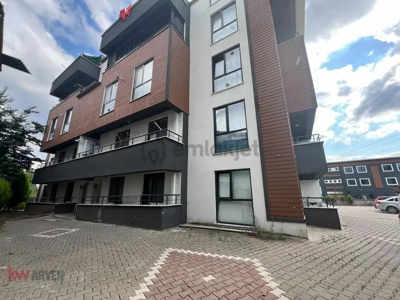 Başiskele 1+1 Kiralık Daire Merkezi Konum - 3