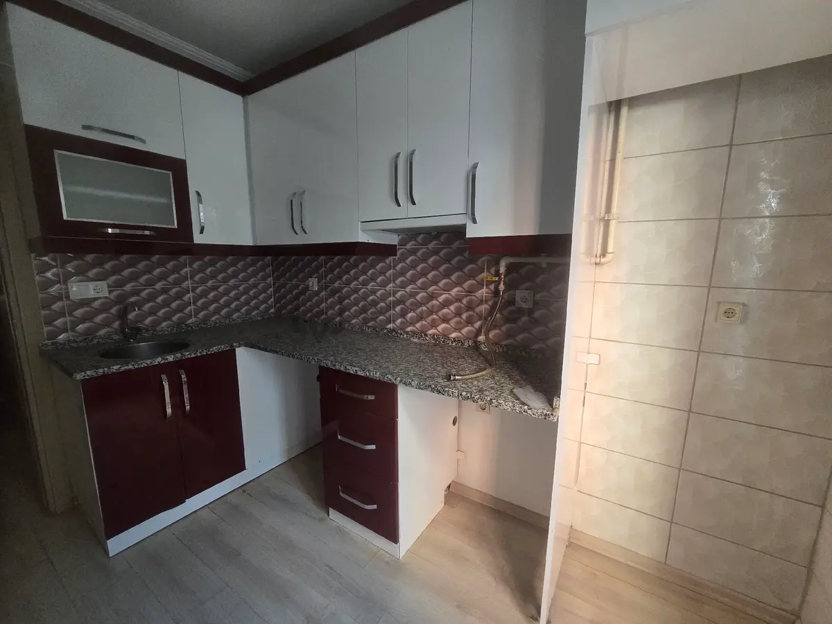 Buca Yeşilbağlar'da Kiralık 3+1 Daire - 2