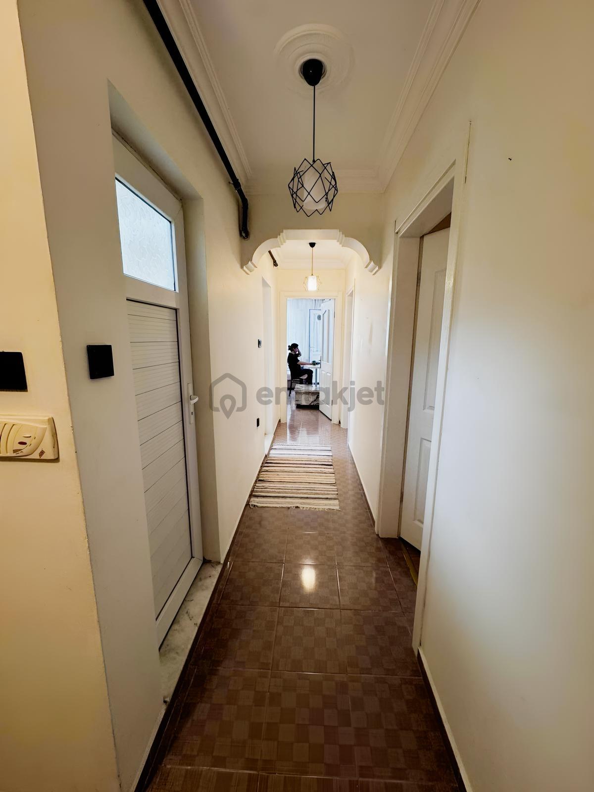 Küçük Çiğli'de Eşyalı2+1 Kiralık Daire - 13