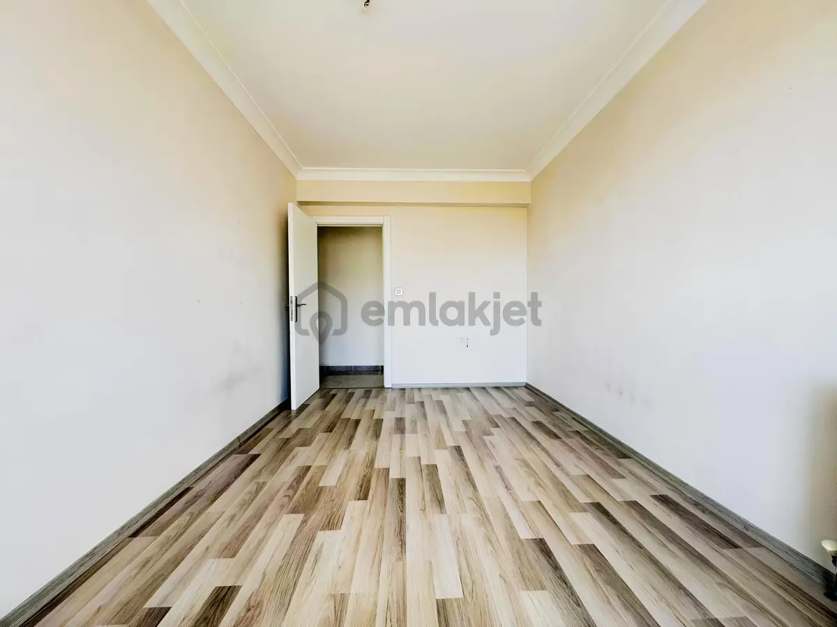 Ege Mah. Sitede Cadde Üzeri Geniş Kullanımlı Kiralık 3+1 - 25