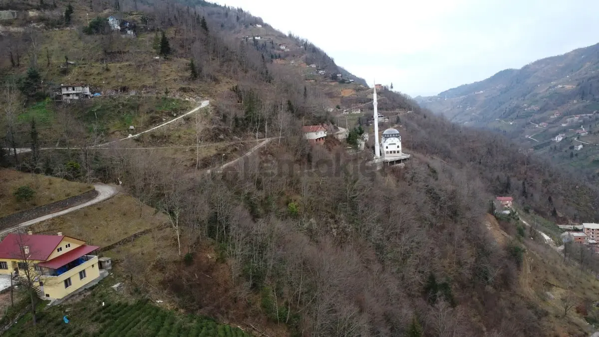 Trabzon Araklıda Satılık Arazi - 14