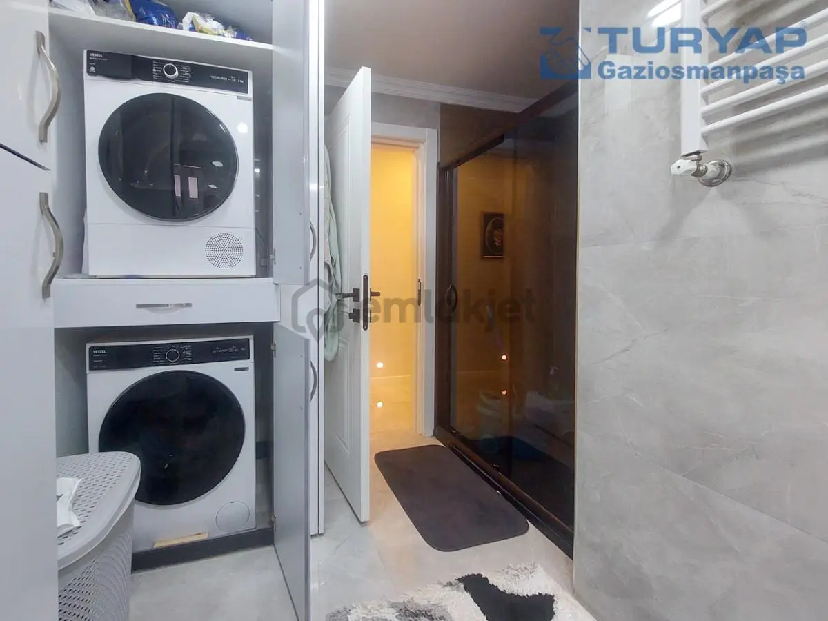 '​​​​​​​reşit Galip Caddesinde Mobilyalı, Otoparklı, 4+1 Kiralık' - 20