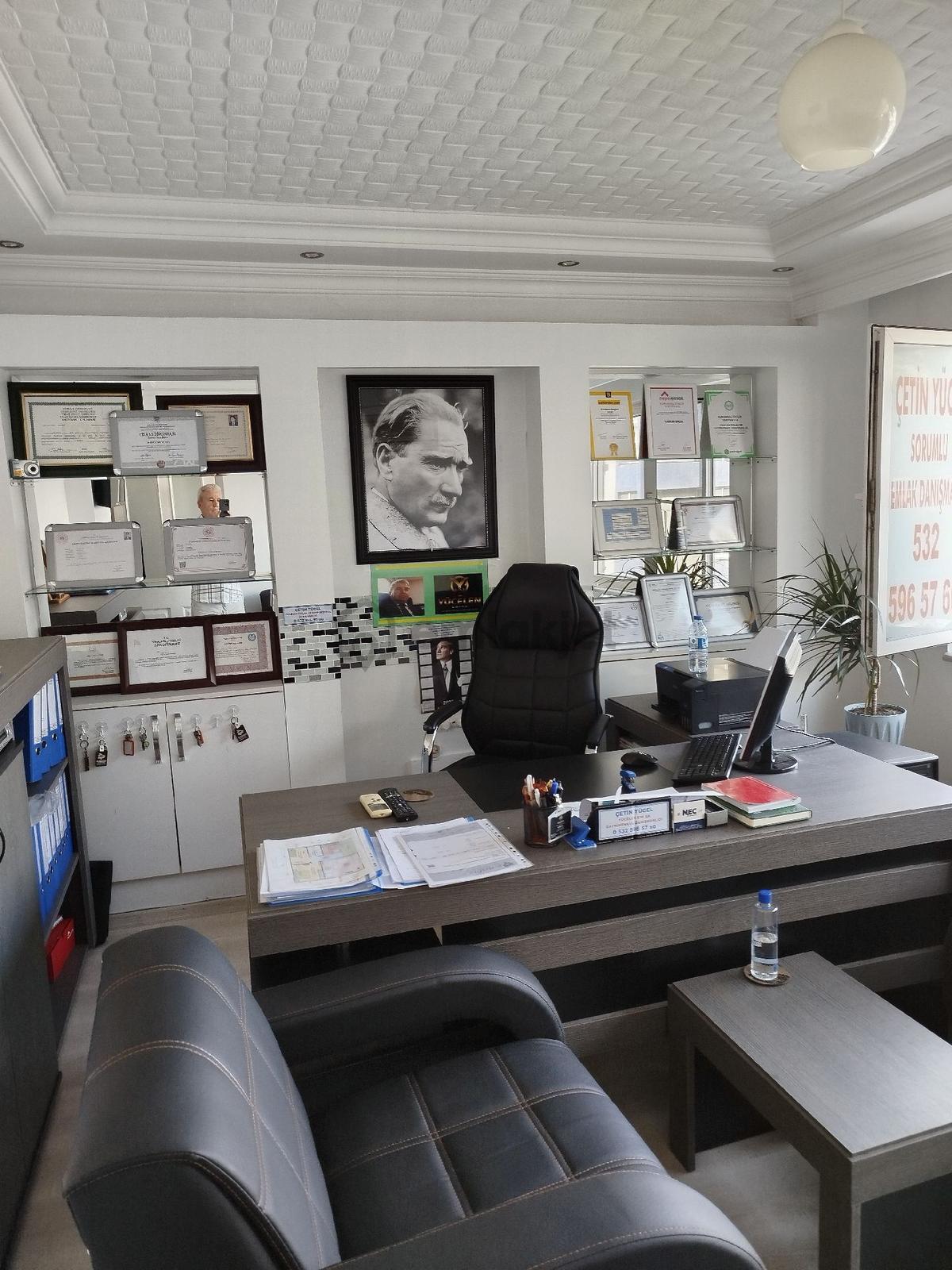 Arca İş Merkezinde Satılık 1+1 Büro (işyeri/ofis) - 6