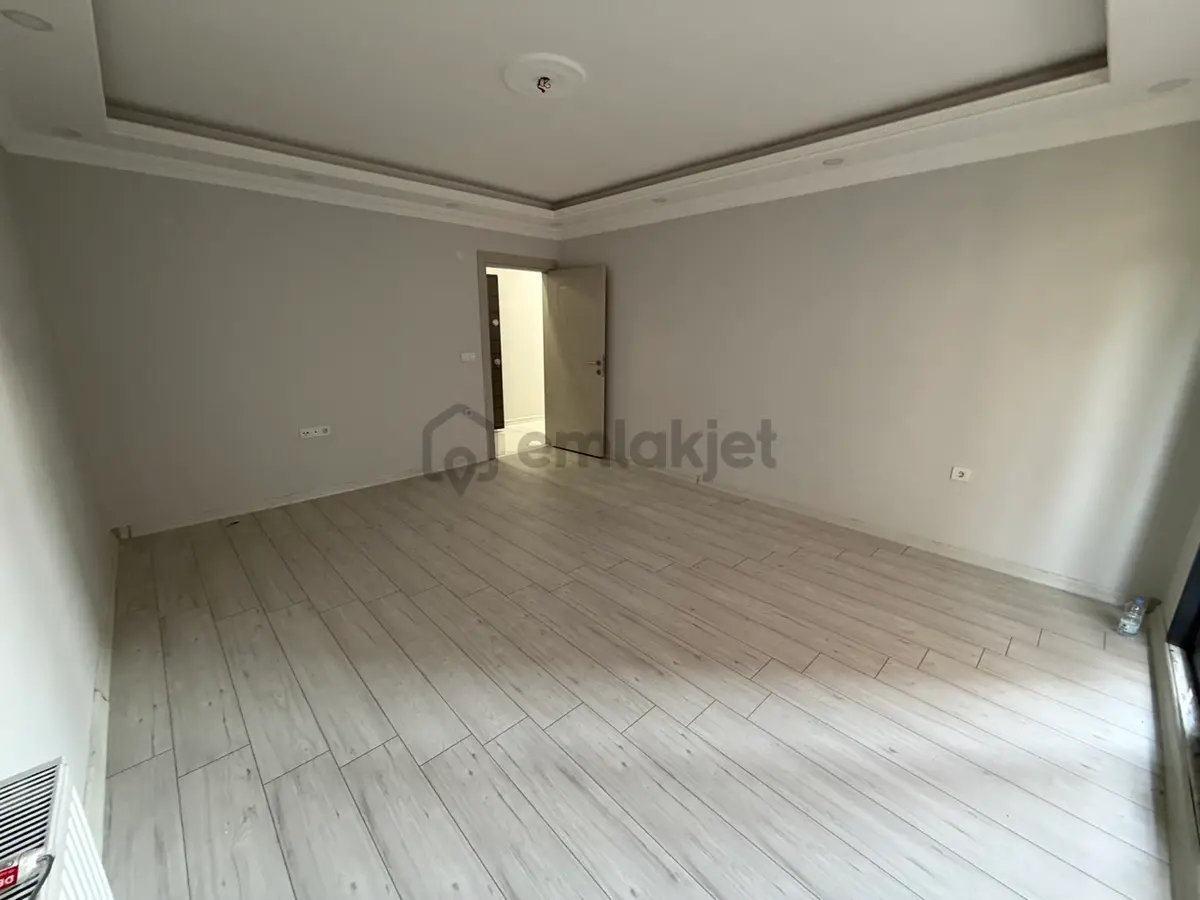İzmit Plajyolun'da Satılık 3+1 Arakat Daire - 21