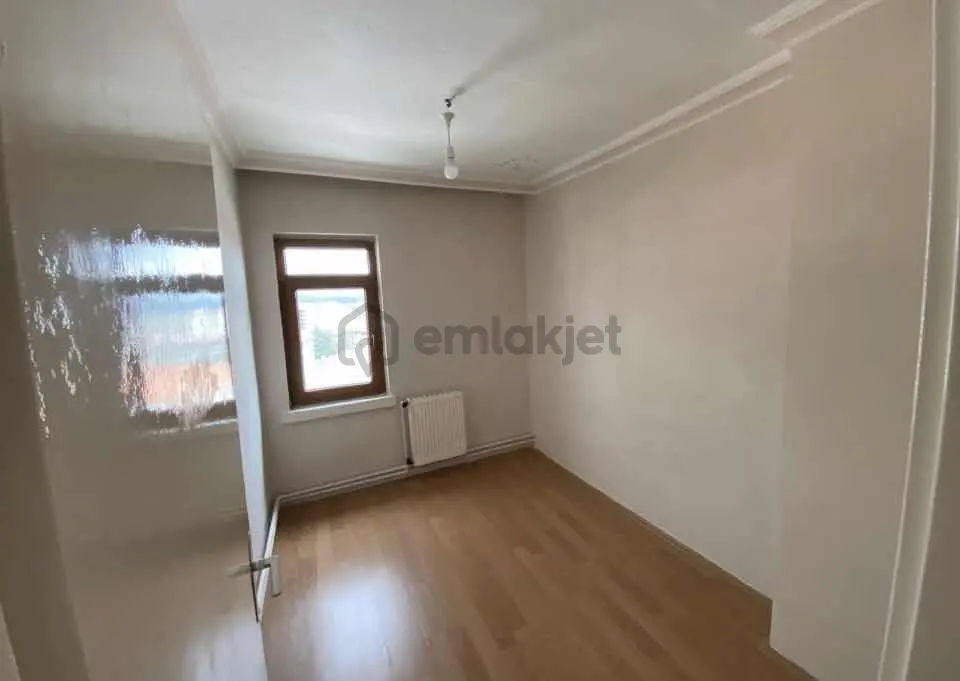 Keçiören 3 +1 Site İçi Daire - 5