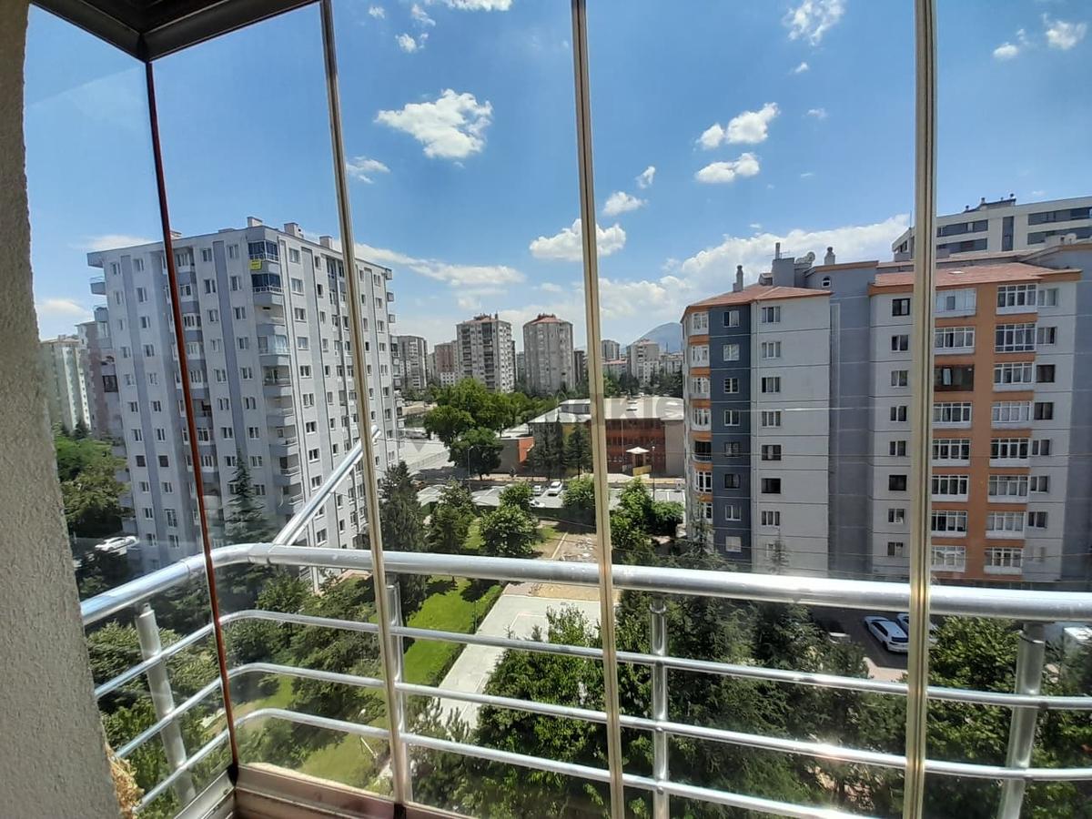 Bozantıda Satılık 3+1 Kombili Daire - 19