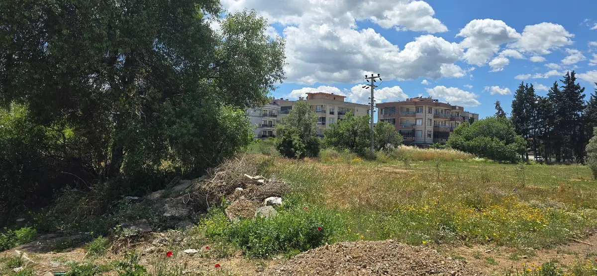 Villa İmarlı Arsa - 6