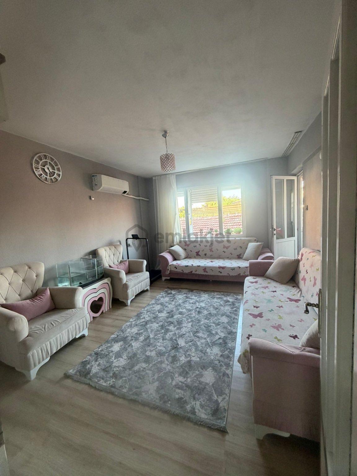 Şehir Merkezinde 2+1 Dükkan Üzeri Geniş Daire - 11