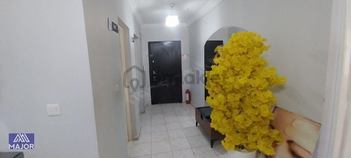 İskenderun Doktorlar Cad. Kıralık Ofıs - 4