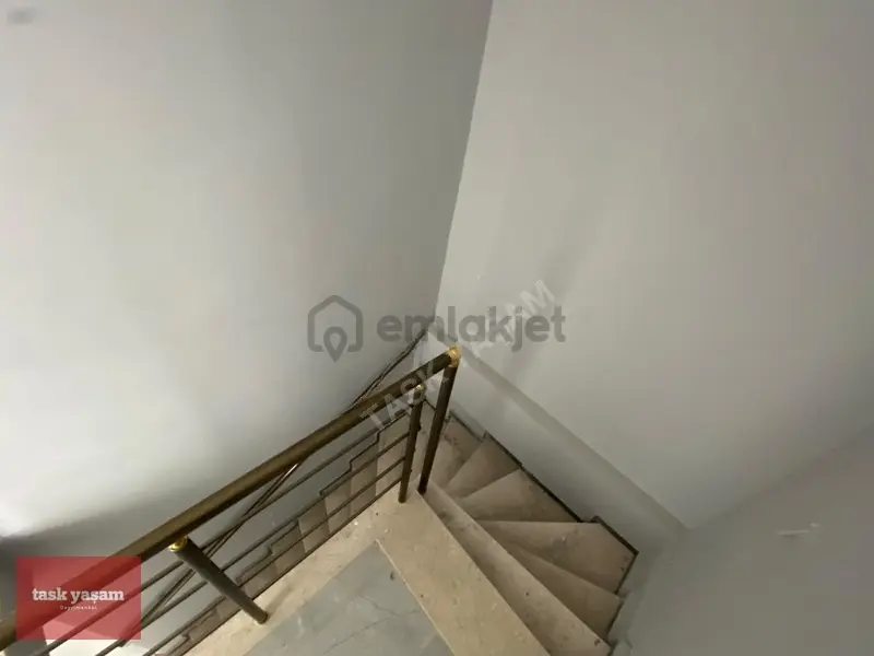 Gebze Sultanorhan Millet Bahçesinde Satılık 4+1 Dublex Daire - 19