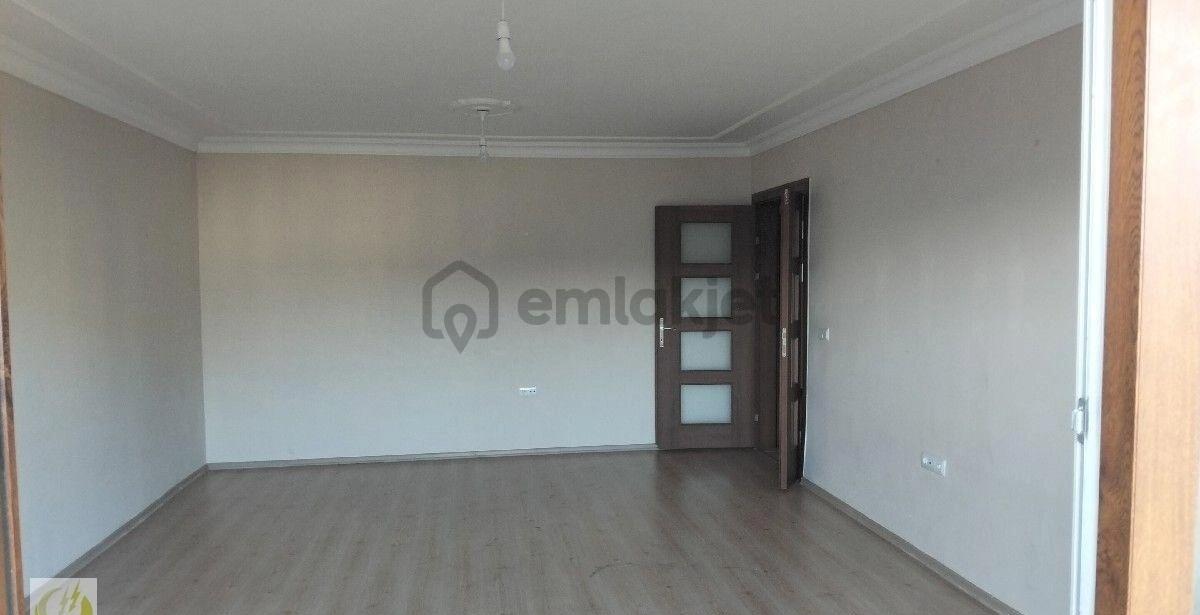 Tokat Öerkez Topçamda 3+1 Satılık Daire - 14