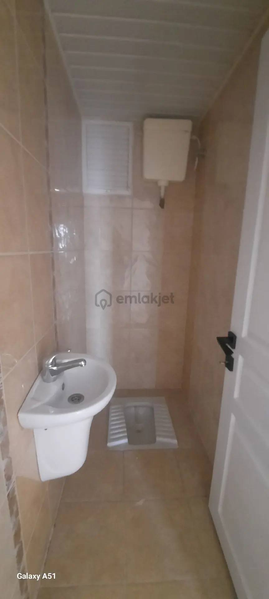 Atakum Esenevlerde Tranvaya Cephe 3+1 - 30