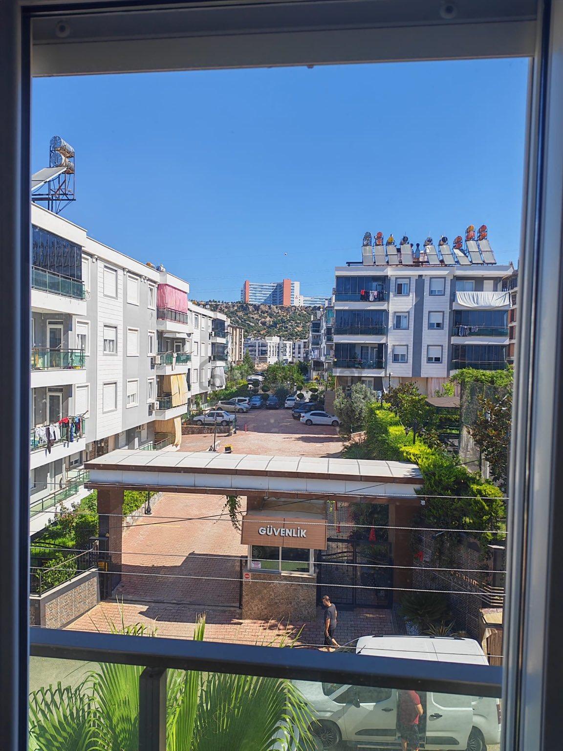 Kepez Göçerler Mah Şehir Hast. Yakını Site İçi Kiralık Ara Kat 2+1