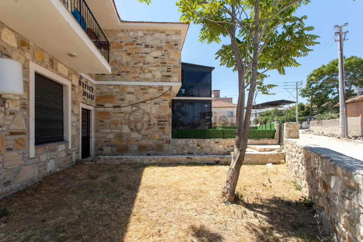 Foça Yenibağarası Mah. Satılık 2+1 Daire - 12
