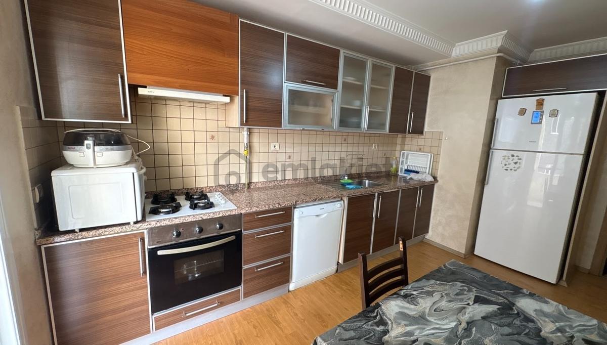 Yurt Mahallesinde Eşyalı 3+1 Kiralık Daire - 8