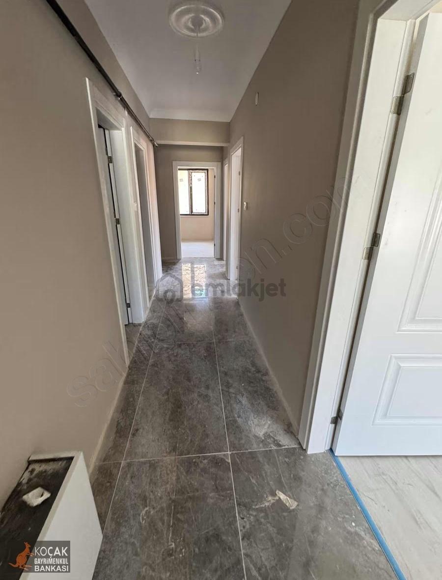 İznik Topkapı Bölgesinde Sıfır Üst Kat 3+1 Asansörlü Daire - 23