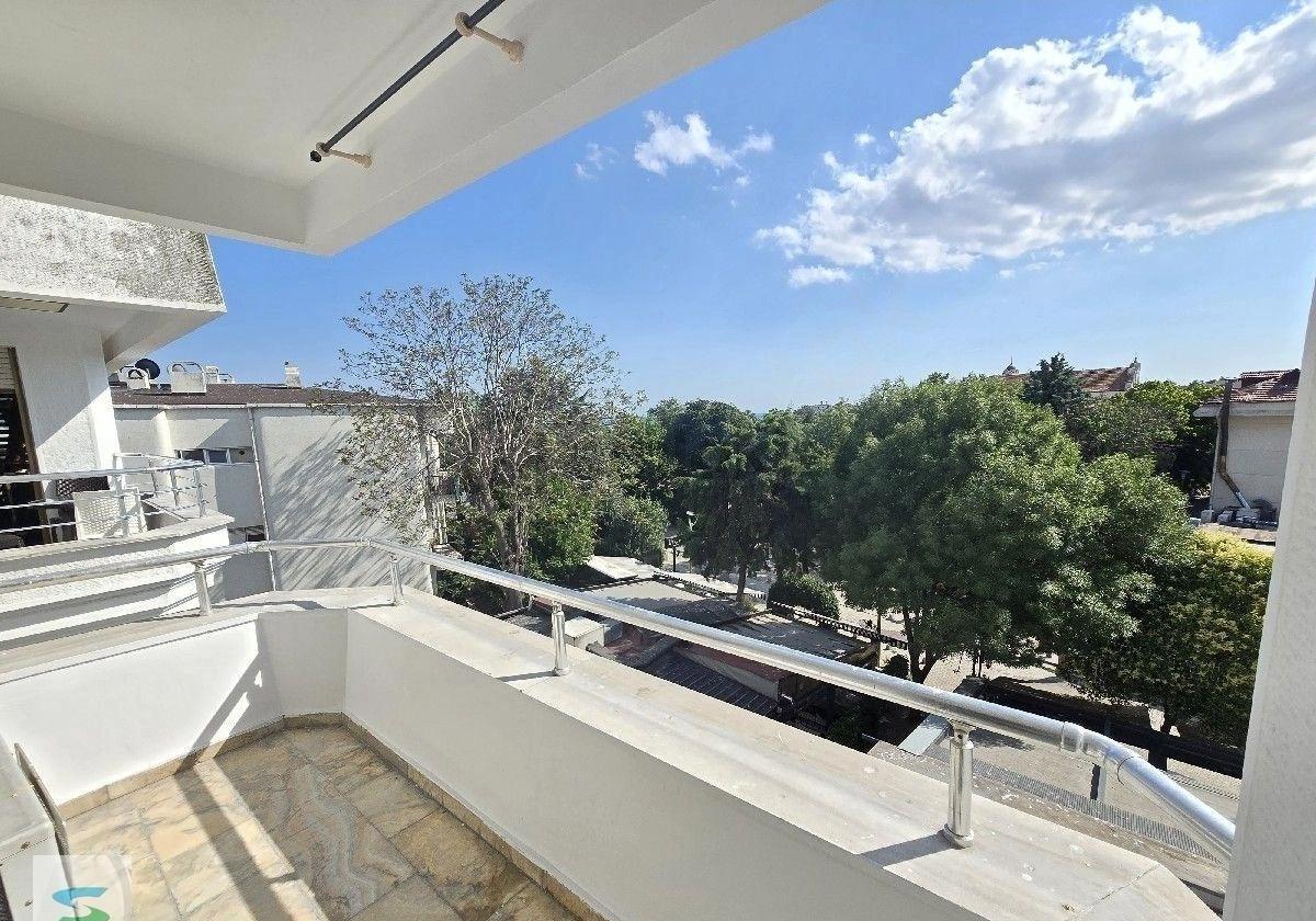 Yeşilköy Merkezde Cazip Full Tadilatlı Güzel İşyeri - 6