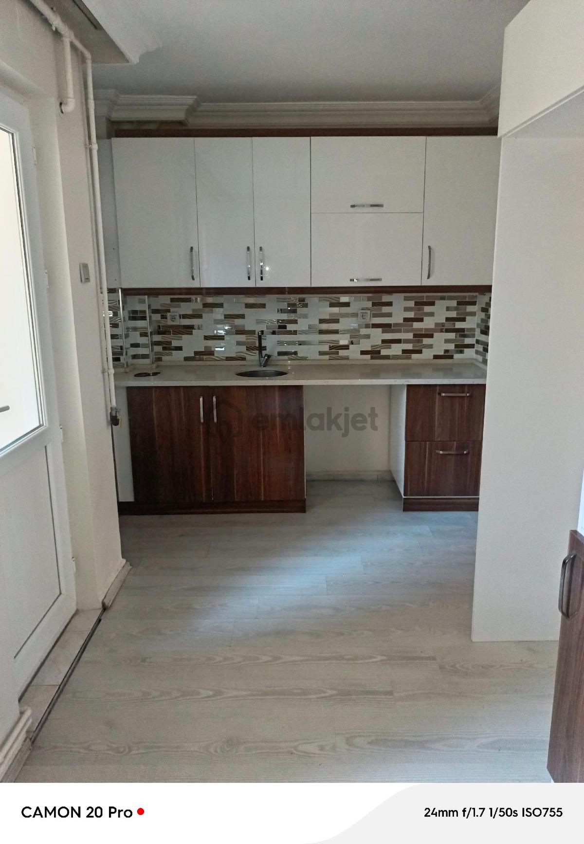 Kurtoğlu Mahallesi 3+1 Aydınlık Kiralık Daire - 20