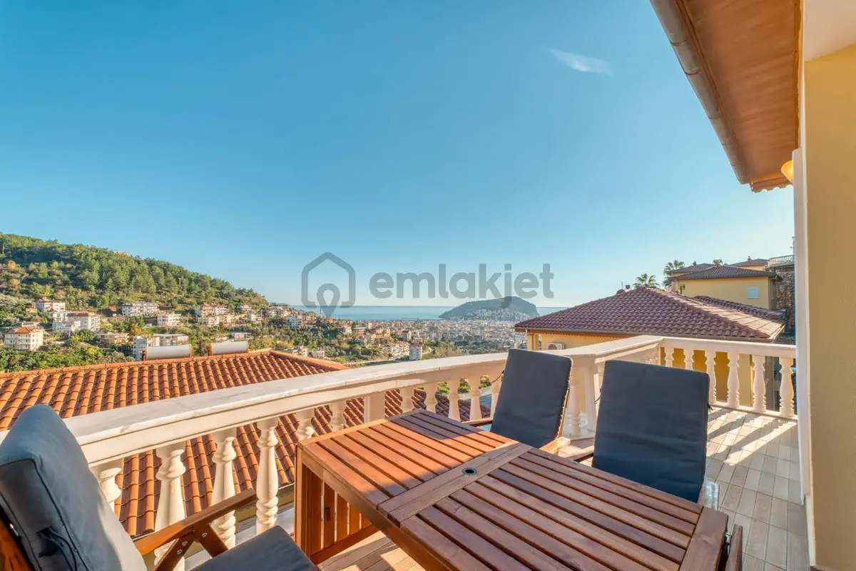 Alanya Tepe’de Satılık 3+1 Deniz Manzaralı, Full Eşyalı Daire – İkametgaha Uygun! - 22