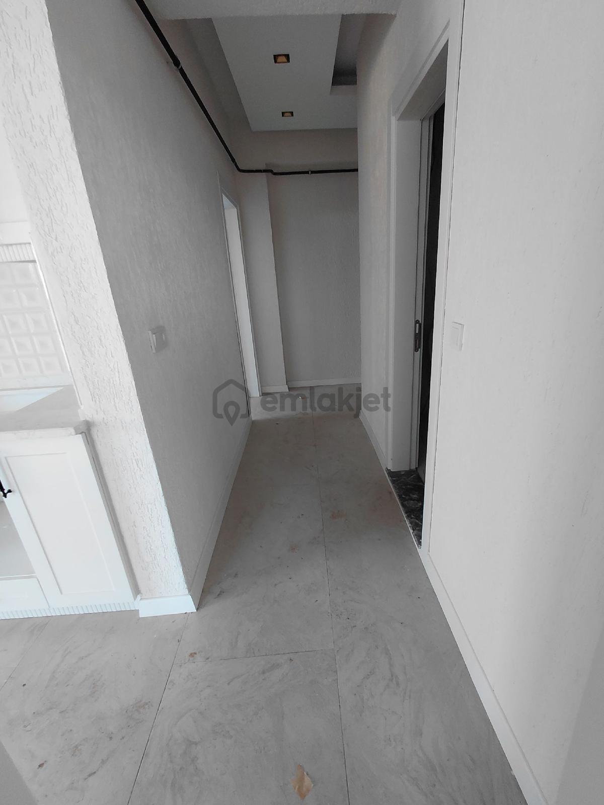 Karasu Havuzlu 2+1 Kiralık - 12