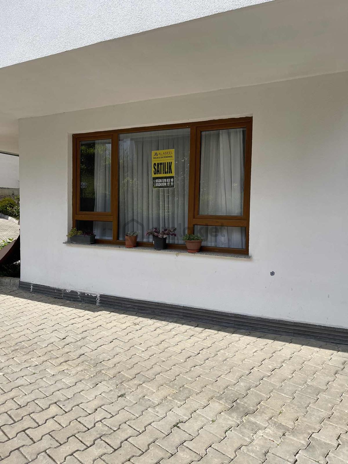 Satılık Ferah Bir Daire - 9