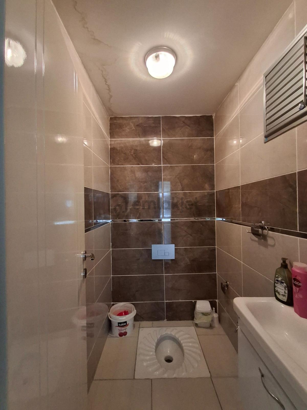 Aksaray Ereğlikapı Mah.yeşil Cami Civarı Satılık 3+1 Temiz Ve Geniş Daire - 34