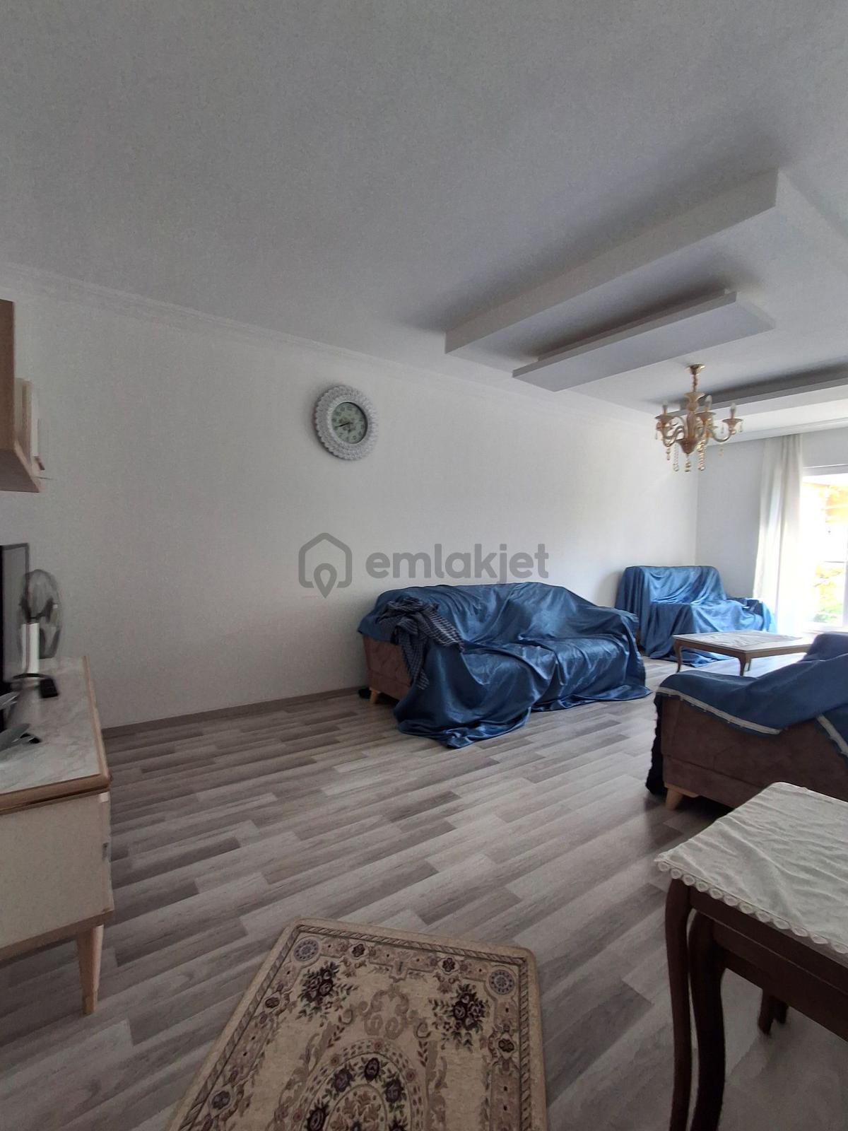 Aksaray Ereğlikapı Mah.yeşil Cami Civarı Satılık 3+1 Temiz Ve Geniş Daire - 11