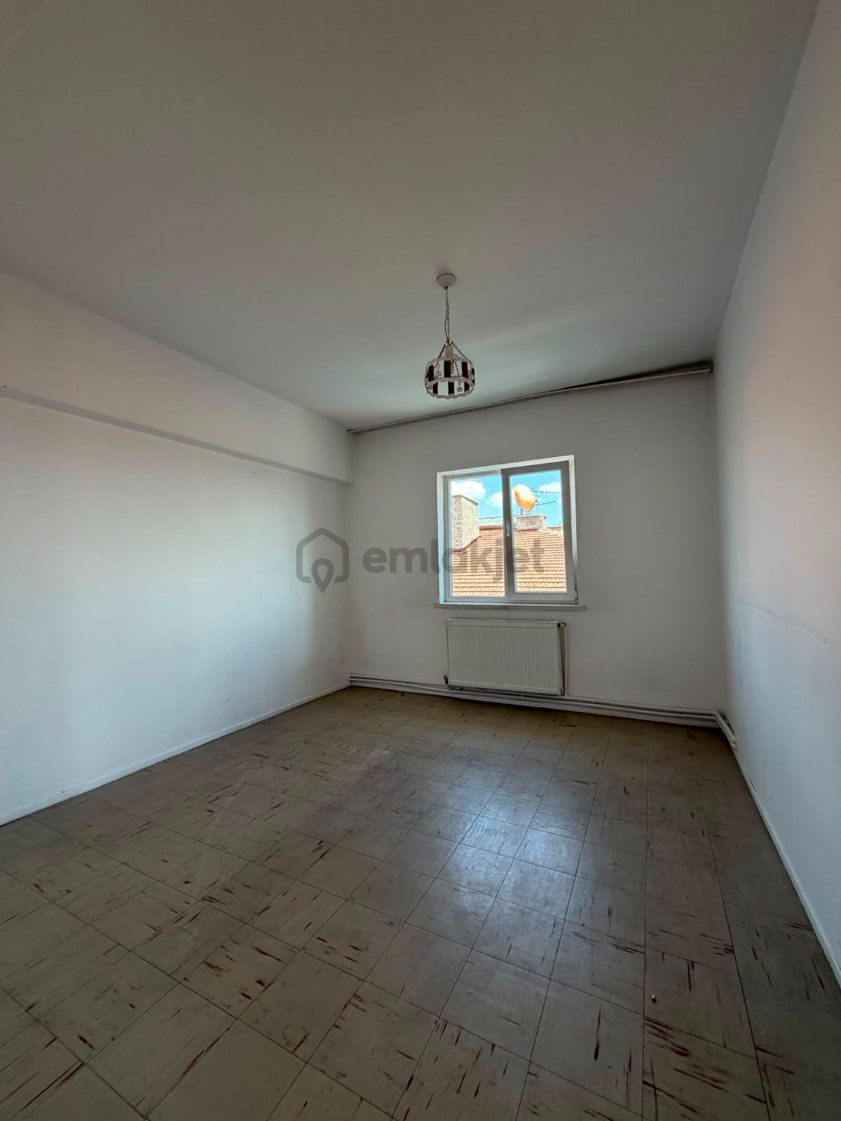 Sanatoryum Caddesi Üzerin De Manzaralı 3+1 Satılık Daire - 15