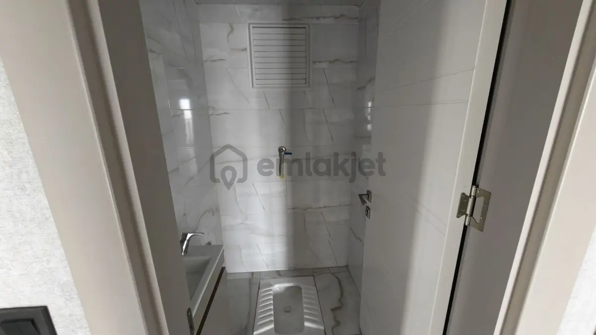 Törekent Mah. Çift Kilerli Sıfır 3+1 Kiralık - 23