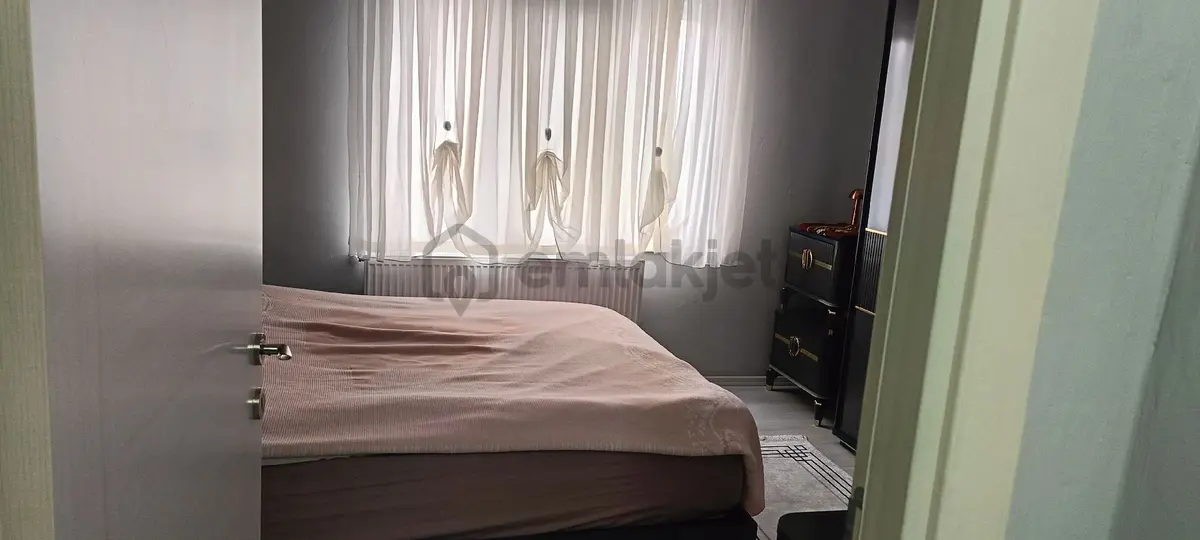 Sahibinden Satılık 2 Daire 1çatı Katı - 18