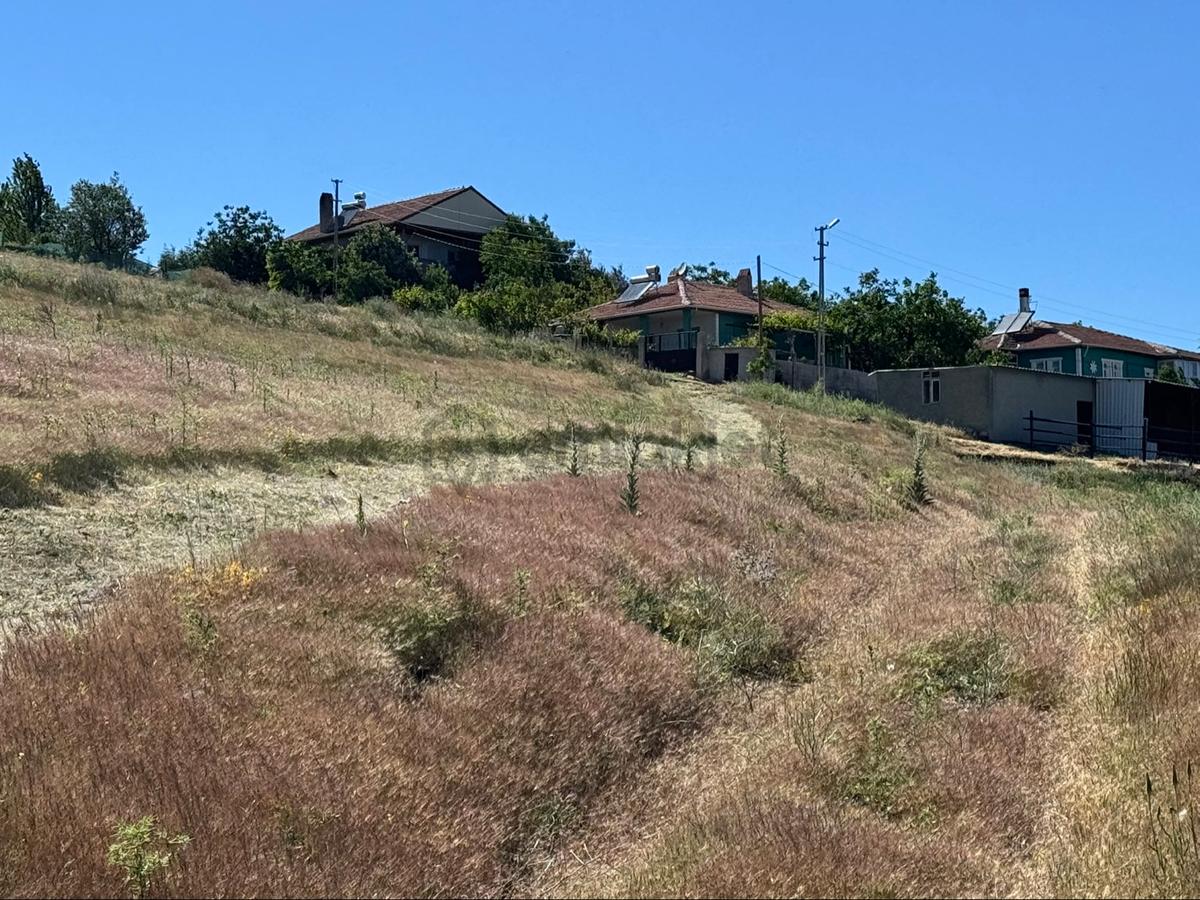 Global'den İlçe Manzaralı-920 M2-köşe Başı-konut İmarlı Satılık Arsa - 3