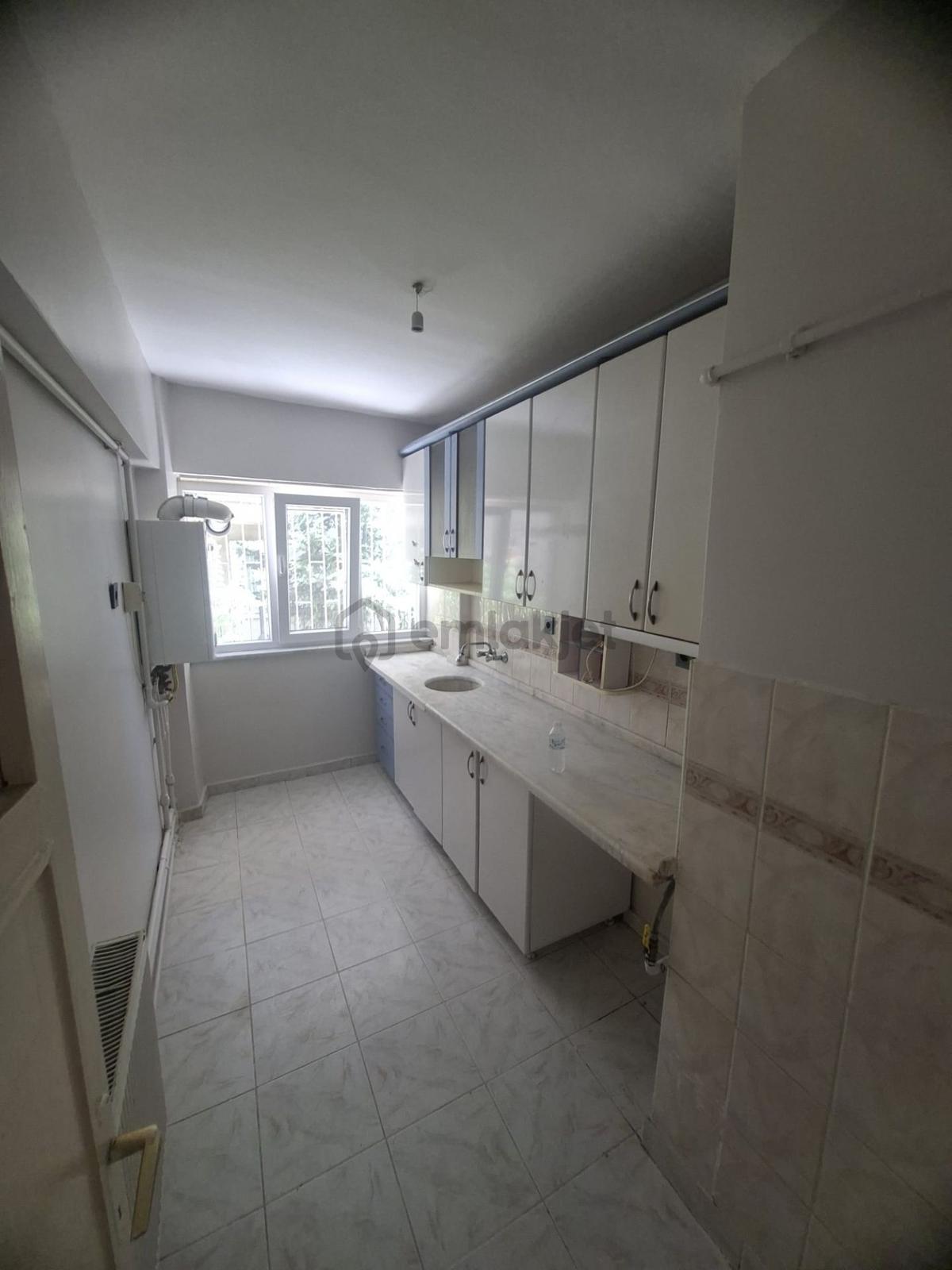 Tepebaşı Mahallesinde 3+1 120m2 Giriş Kat - 10