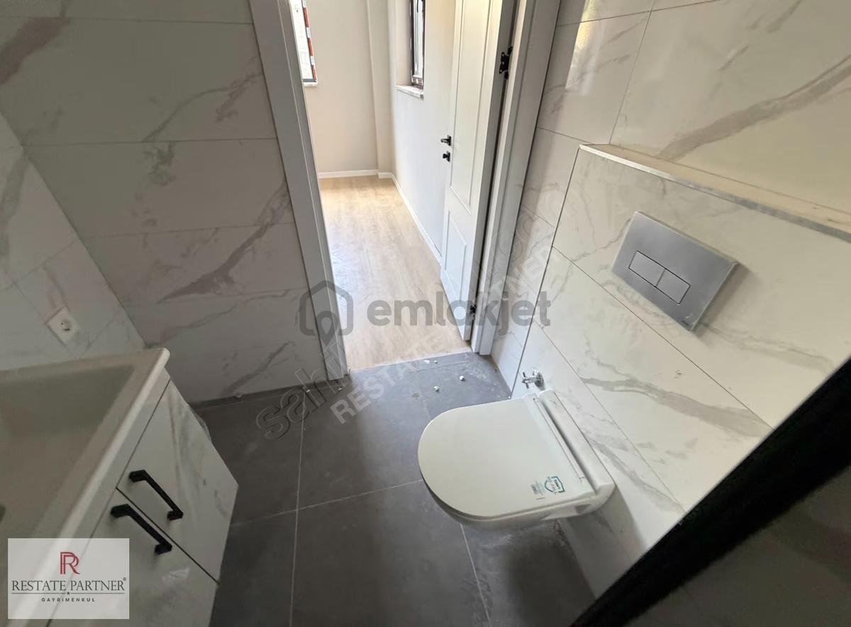 Ümraniye Armağanevler Satılık 1+1 Daire - 28