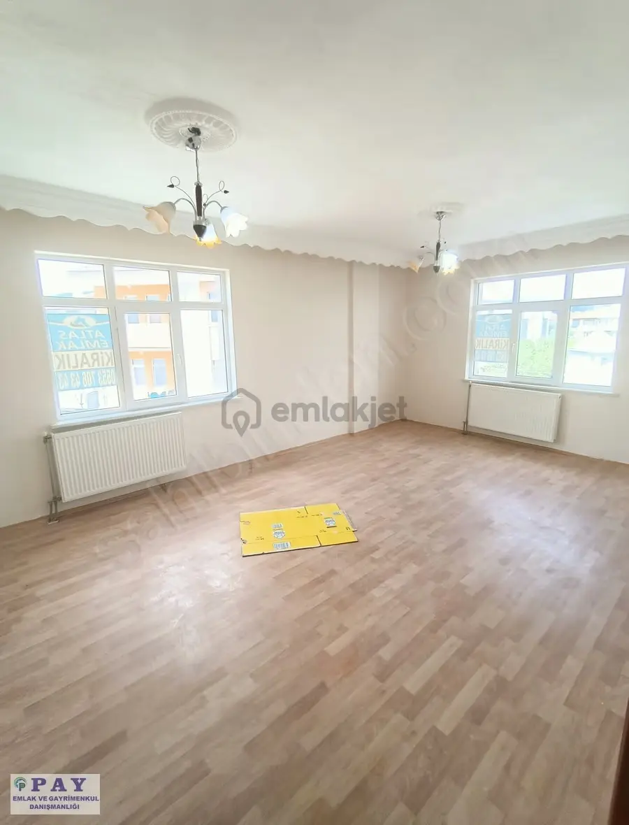 Pay'dan Kiralık Sporkentin Merkezinde 3+1 Daire - 12