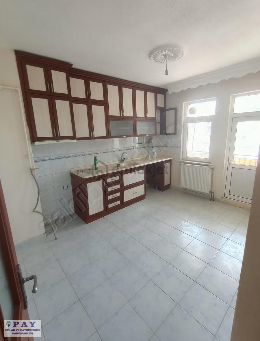 Pay'dan Kiralık Sporkentin Merkezinde 3+1 Daire