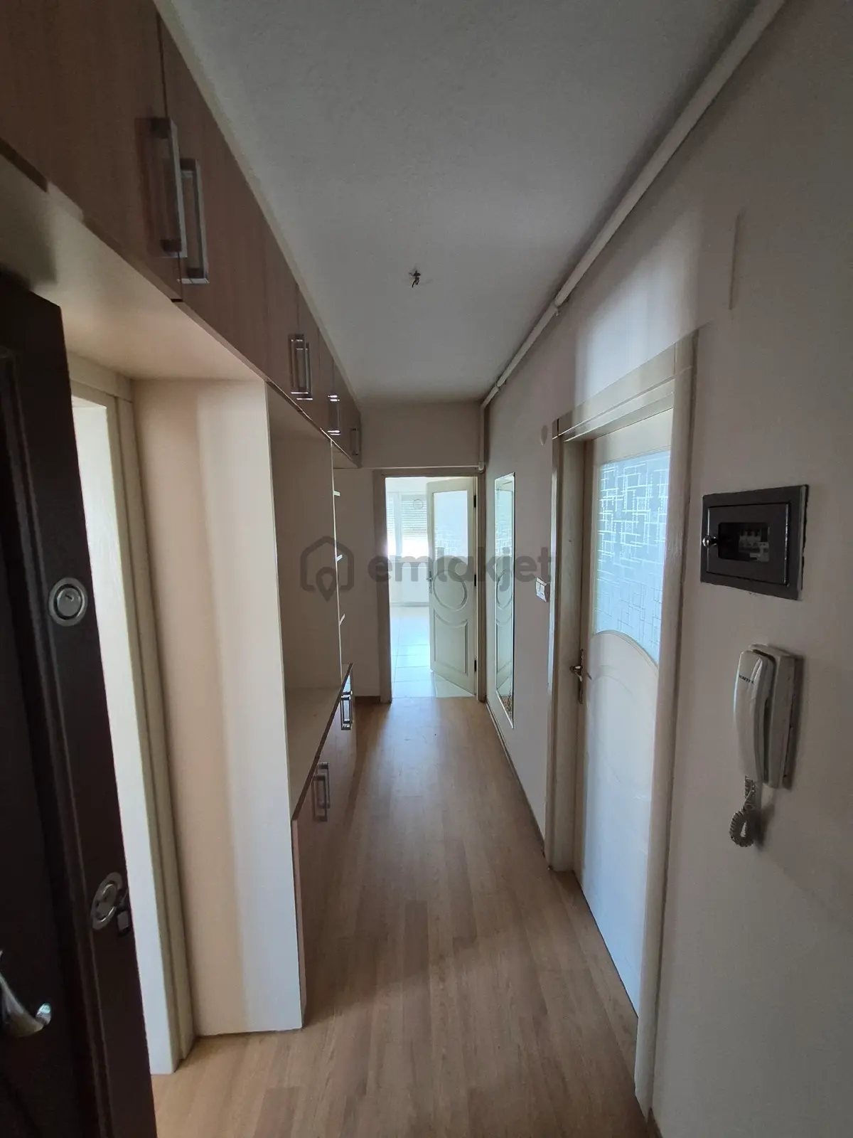 Topraklık Ta Satılık Bakımlı Daire - 16