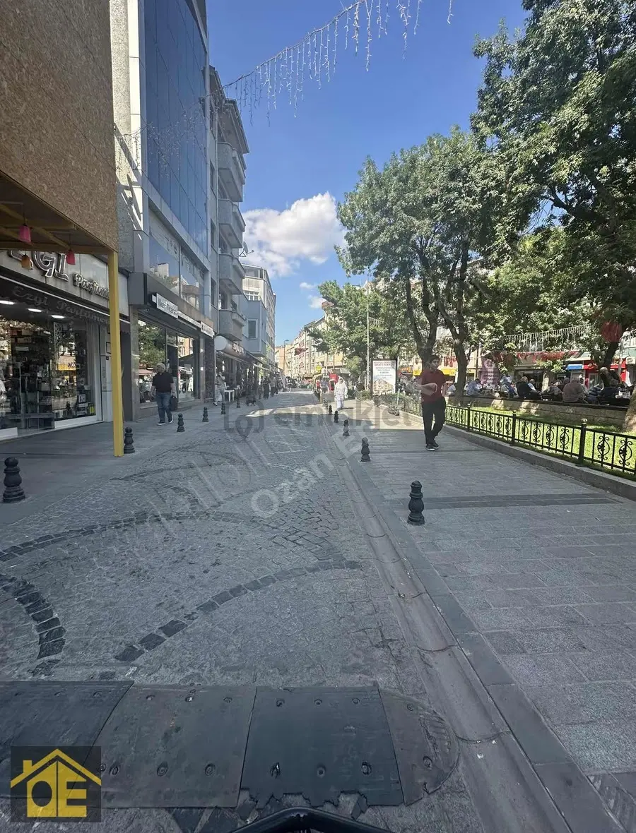 Fatih Şehremini Mevlanakapıda Ara Kat Masrafsız Daire - 15
