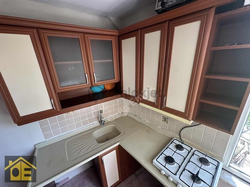 Fatih Şehremini Mevlanakapıda Ara Kat Masrafsız Daire - 16