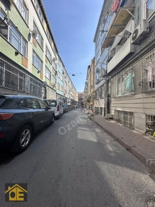 Fatih Şehremini Mevlanakapıda Ara Kat Masrafsız Daire - 27