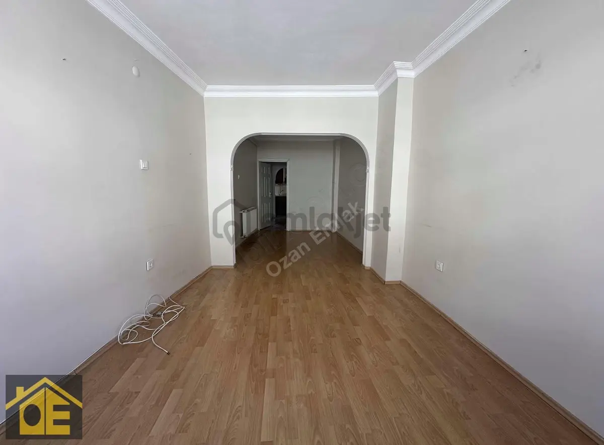 Fatih Şehremini Mevlanakapıda Ara Kat Masrafsız Daire - 16