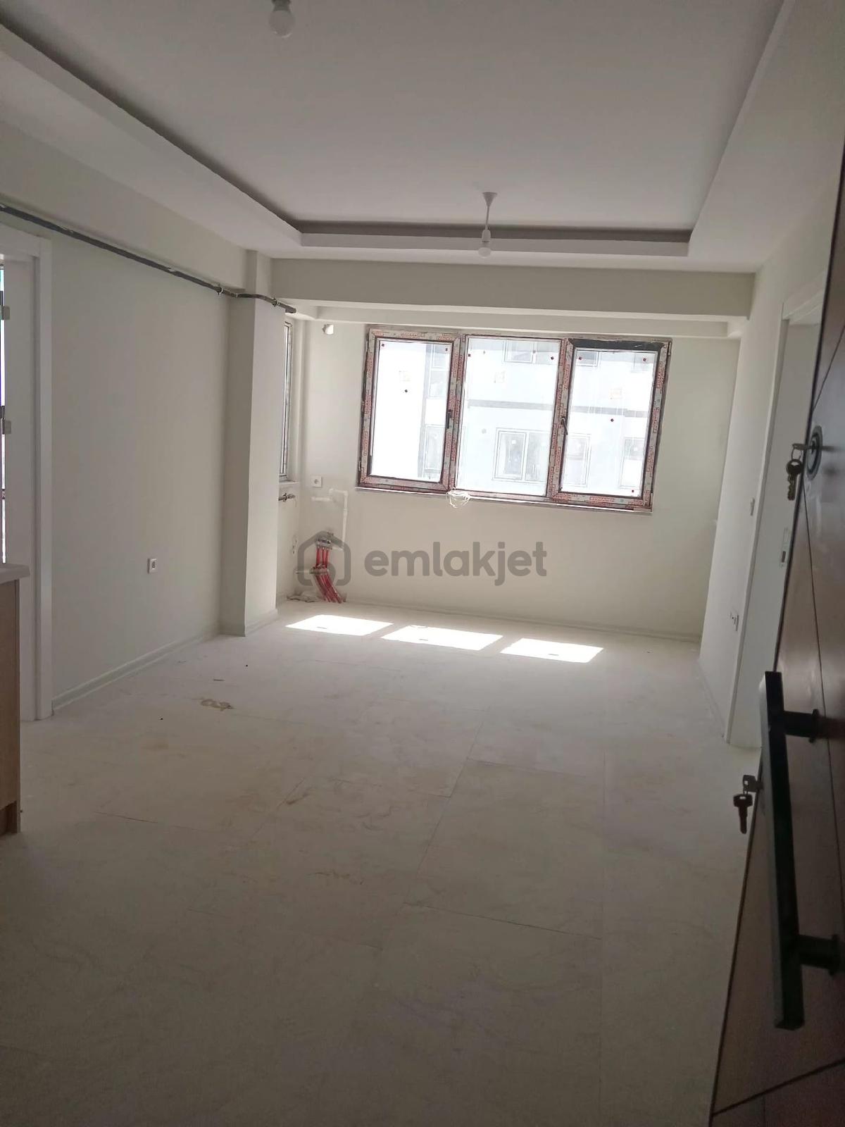 Kayacıkta 2+0 Araç Takasli Daire - 14