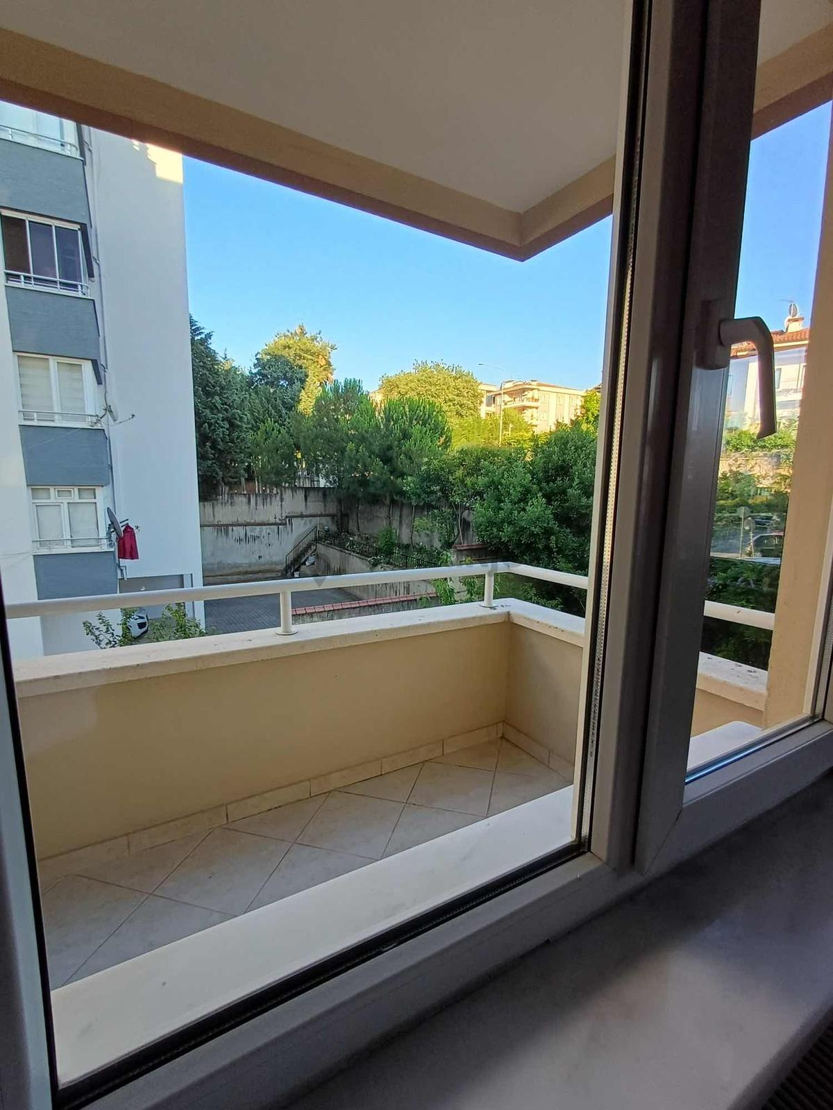 Beşevlerde Kiralık Temiz Bakımlı 3+1 Daire - 23
