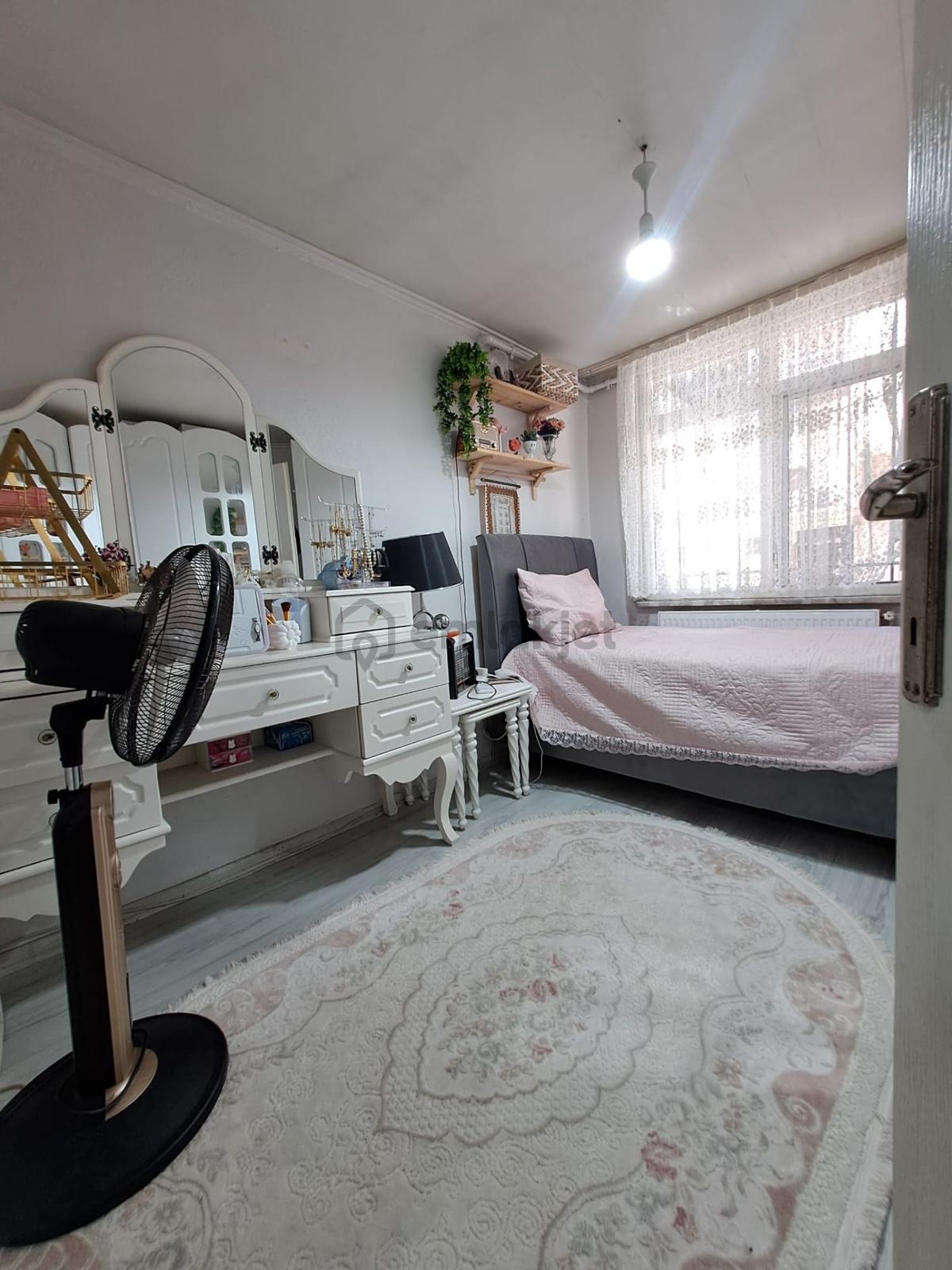 Basın Ekspres Dibi | Ticari & Turizm İmarlı | 124 M² Arsa + 180 M² Müstakil Yapı - 22