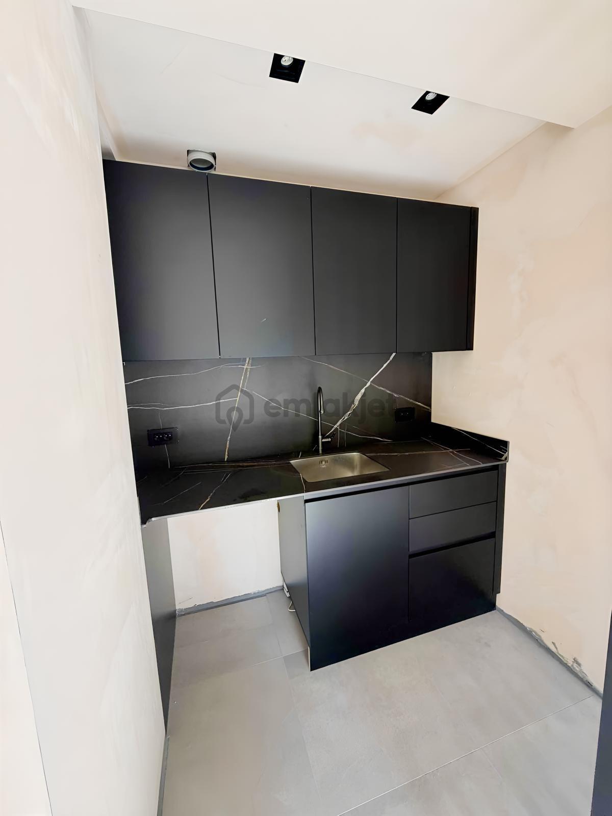 Adalette Prestijli Kiralık Ofis - 4