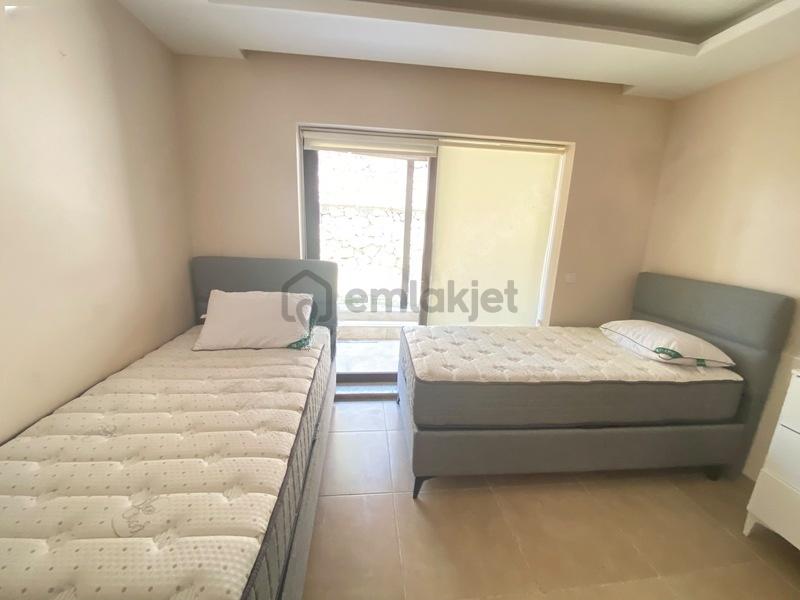 Muğla / Göcek'te Satılık 4 Katlı Deniz Manzaralı Villa - 19