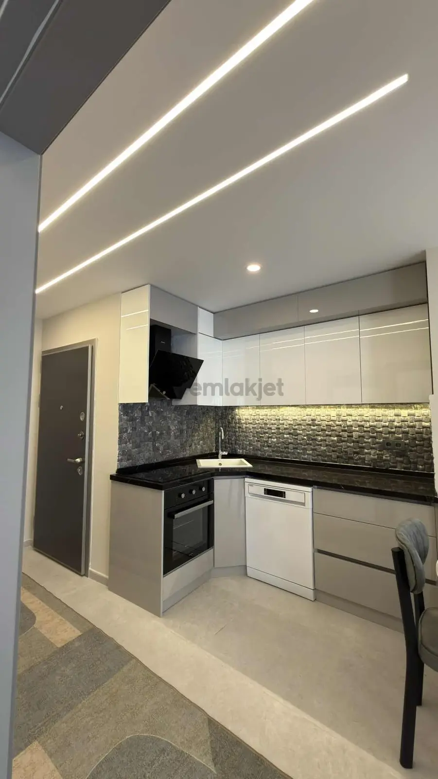 Kuşadası Davutlarda Satılık Eşyalı 1+1 Daire - 9