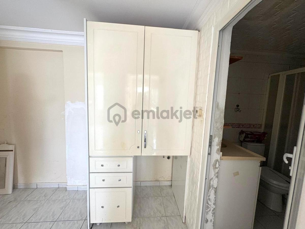 Remax Toros'tan Soli Sitesi'nde Kiralık 2+1 - 11