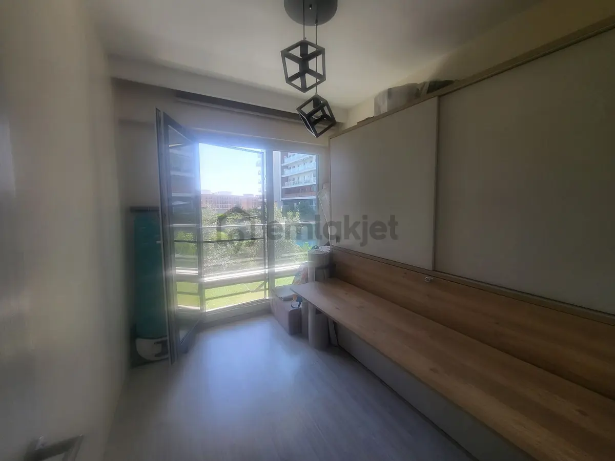 Halkalı Dumankaya Konsept Satılık 3+1 Daire Tadilatlı - 16