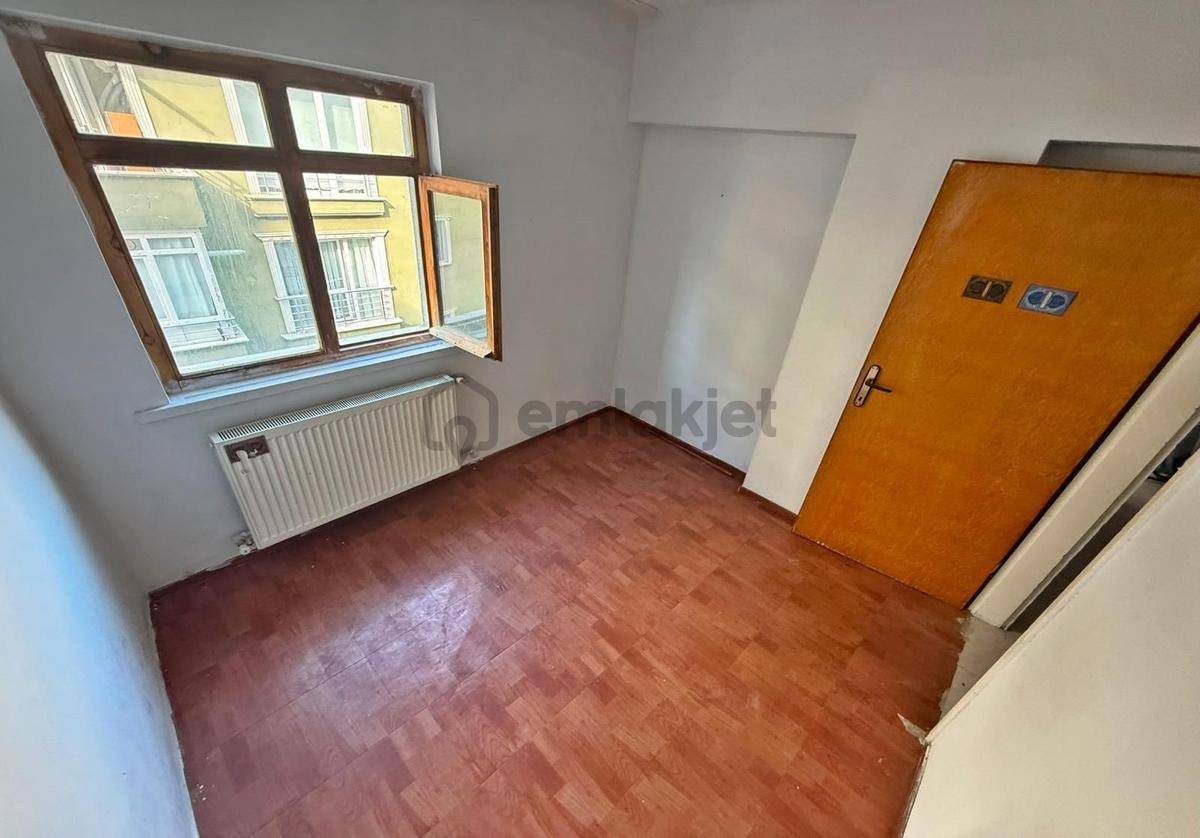 Ahi Evran Mah. //park Cepheli//çift Balkon//ara Kat - 19